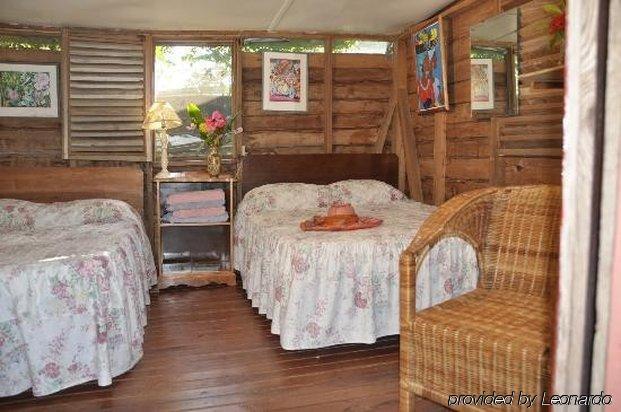 Secret Cabins At Firefly Beach Cottage Negril Exterior foto